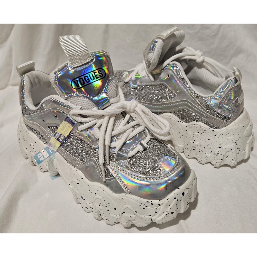 NWT Women's Vogues White Holographic Chunky Platform Fashion Sneakers Size 6